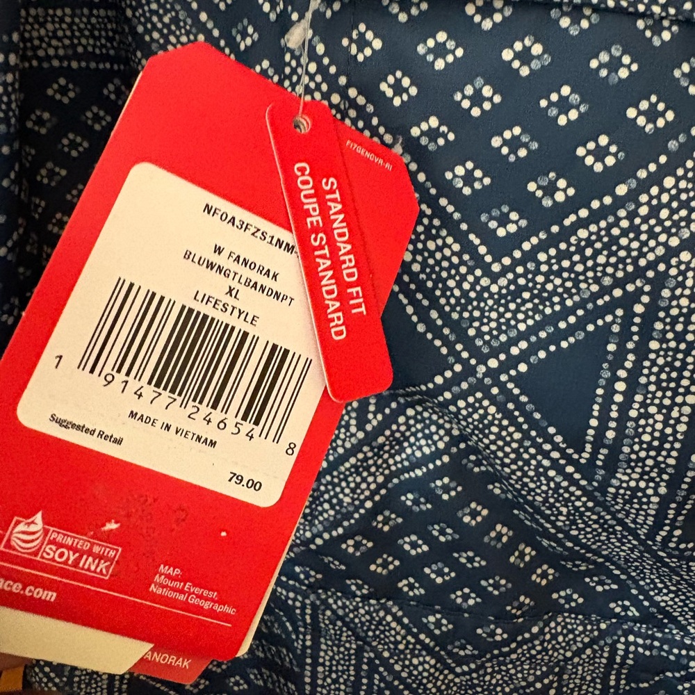 The North Face Blue and white bandana Patterned Anorack Jacket XL - Picture 7 of 15